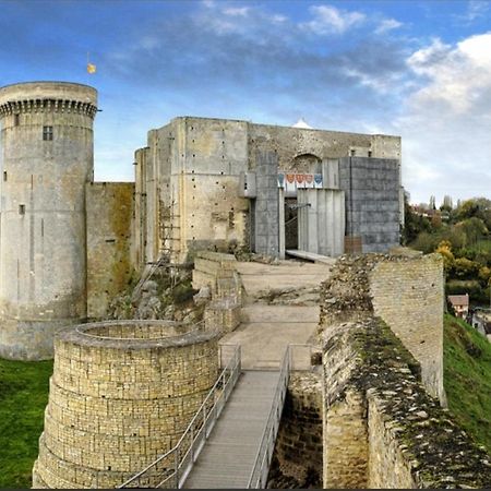 La Chambre Des Remparts Falaise  Eksteriør bilde